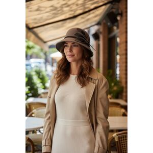 Women Vintage Brown Wool Round Fedora Bow Cloche Derb Felt Bowler Cap Hat Trendy